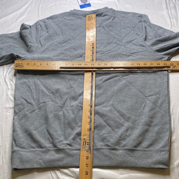 Puma Men's Heather Gray Crewneck Sweater - Picture 16 of 16